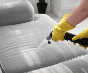 شركة تنظيف الكنبات في دبي